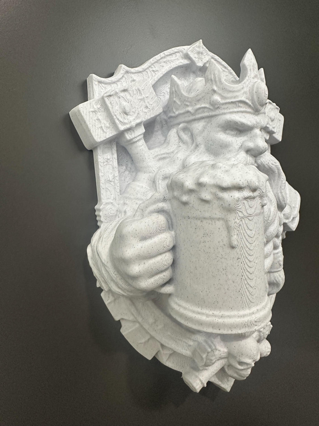Dwarf Ale King Wall Sculpture - Fantasy Tavern Decor - Medieval Dwarf Plaque - Man Cave Bar Wall Art - Gamer RPG Room Gift 9x7x3.5”
