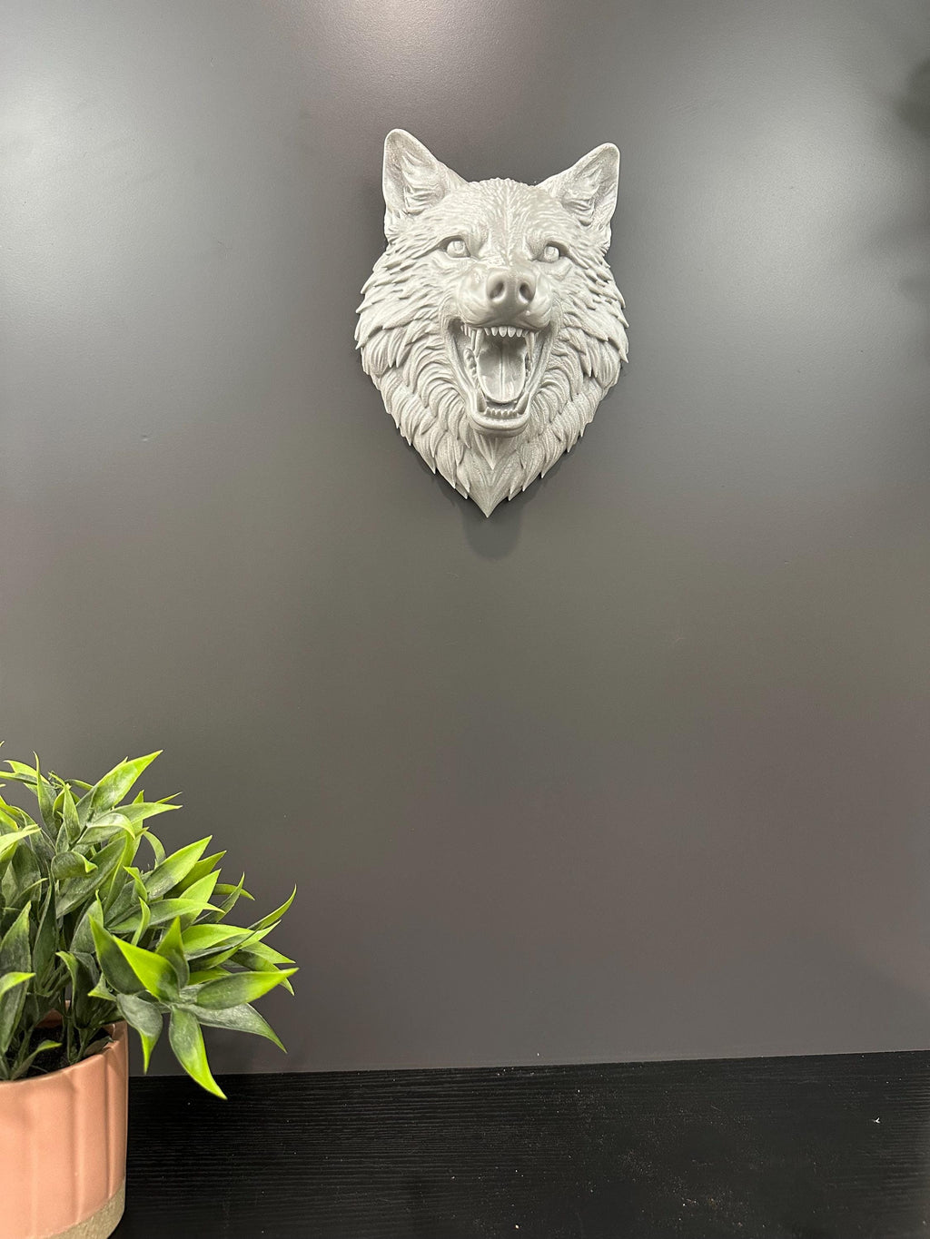 Fierce Wolf Head Wall Mount Plaque - Rustic Cabin Decor - Man Cave Wall Art - Wildlife Sculpture - Lodge Gift For Him 9x7x4.5” Silver