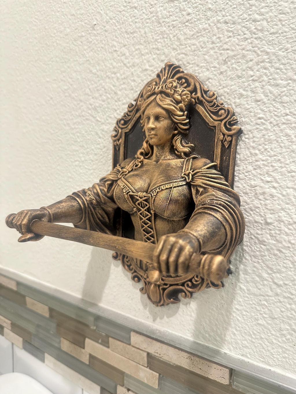 Classical Maiden Goddess Hand Towel Holder