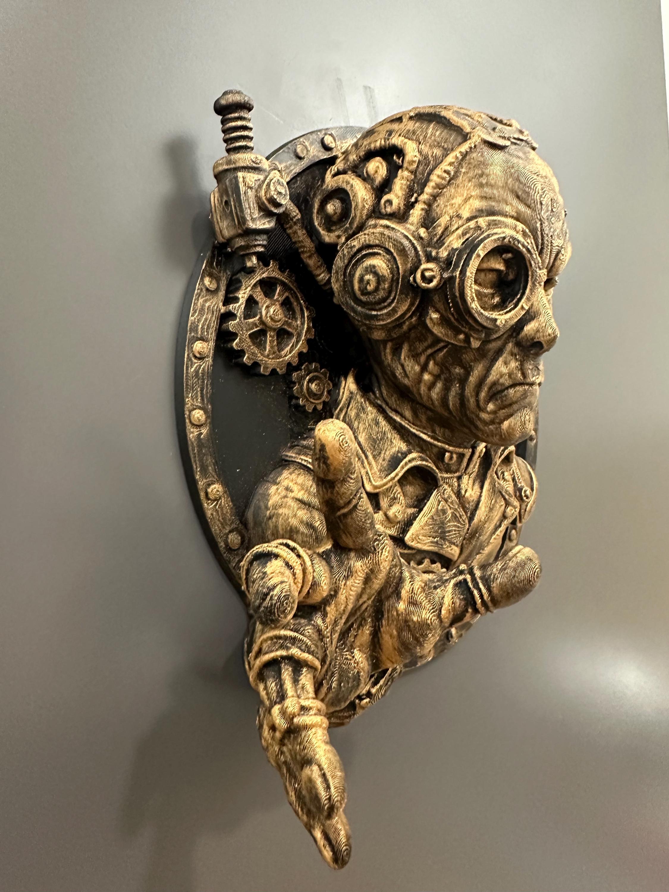 Steampunk Alien Wall Sculpture - Mechanical Sci Fi Wall Decor - Industrial Extraterrestrial Plaque - Hand Painted UFO Mount 9x9x4