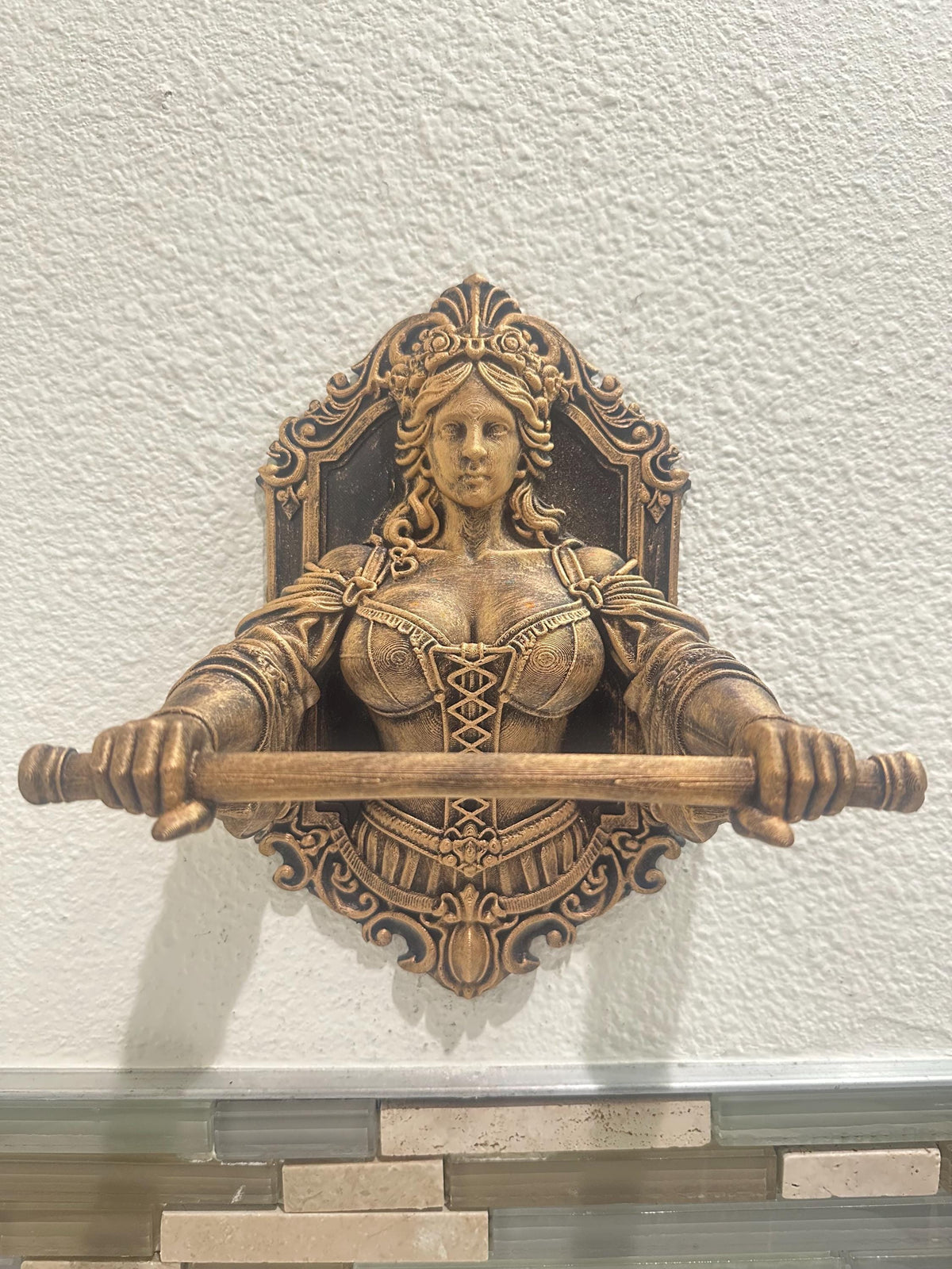 Classical Maiden Goddess Hand Towel Holder