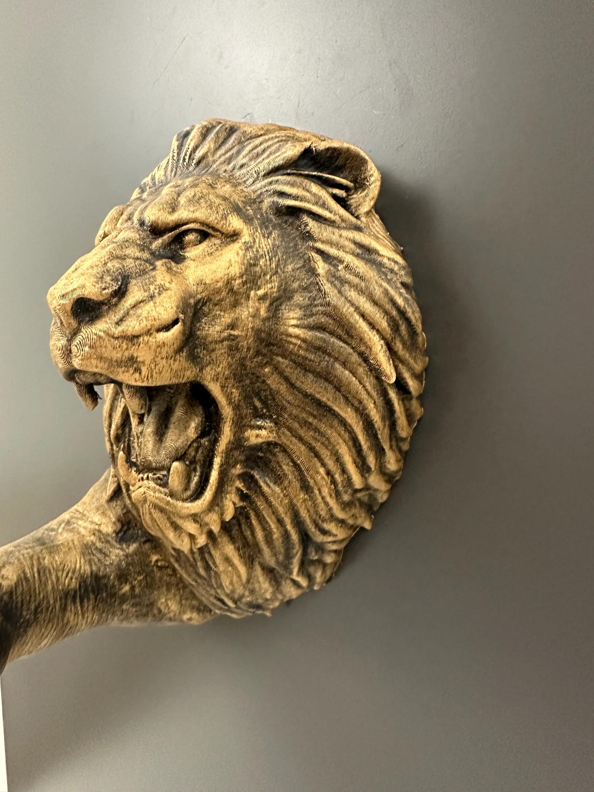 Roaring Lion Head Wall Sculpture