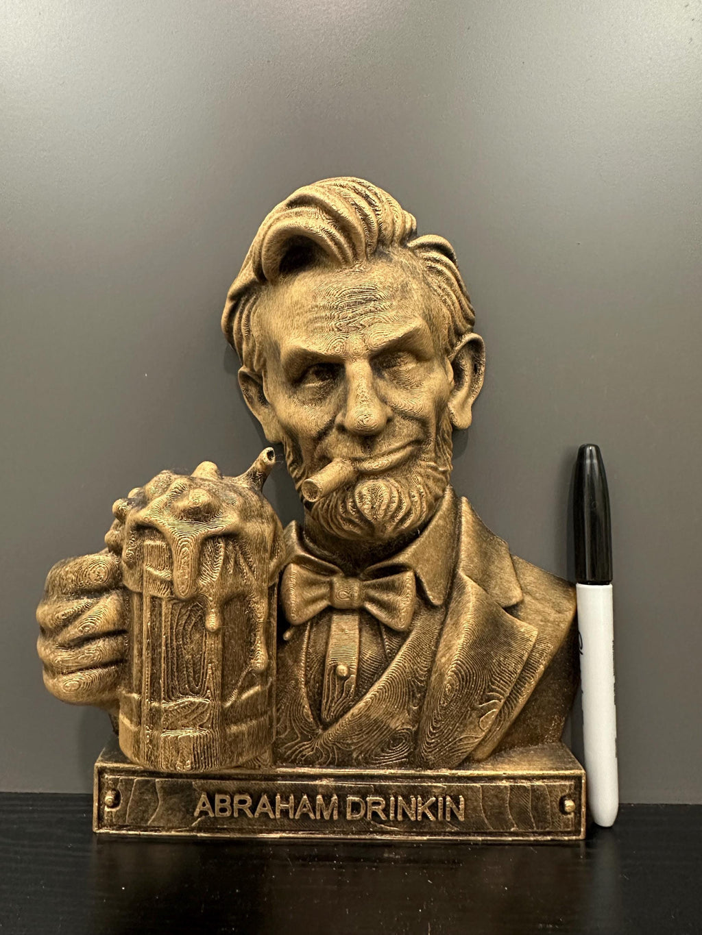 Abraham Drinkin Wall Decor - Funny Abe Lincoln Bar Art - Rustic Beer Wall Plaque - Man Cave Decor - Bar Wall Sculpture 9x7x3”