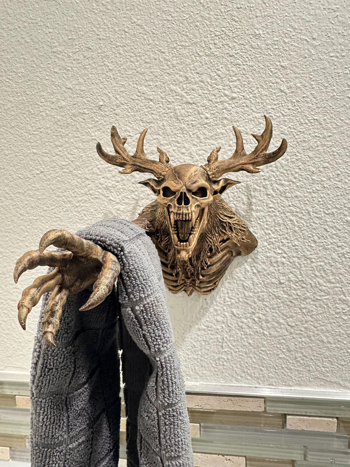 Wendigo Skull Wall Hook