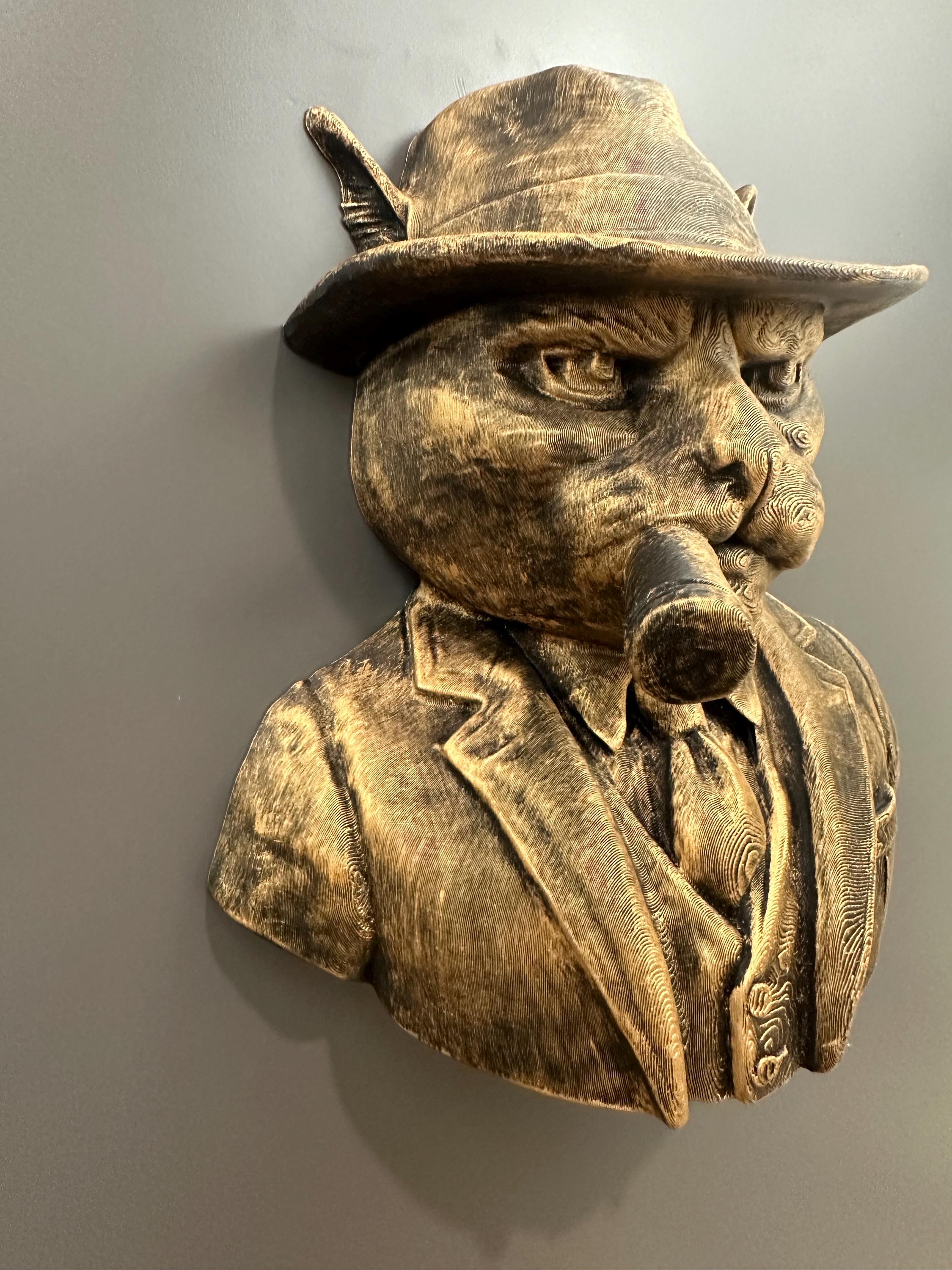 Gangster Cat Wall Bust - Cigar Smoking Cat Decor - Mafia Style Wall Art - Mob Boss Animal Sculpture - Man Cave Bar Decor Gift 9x9x4