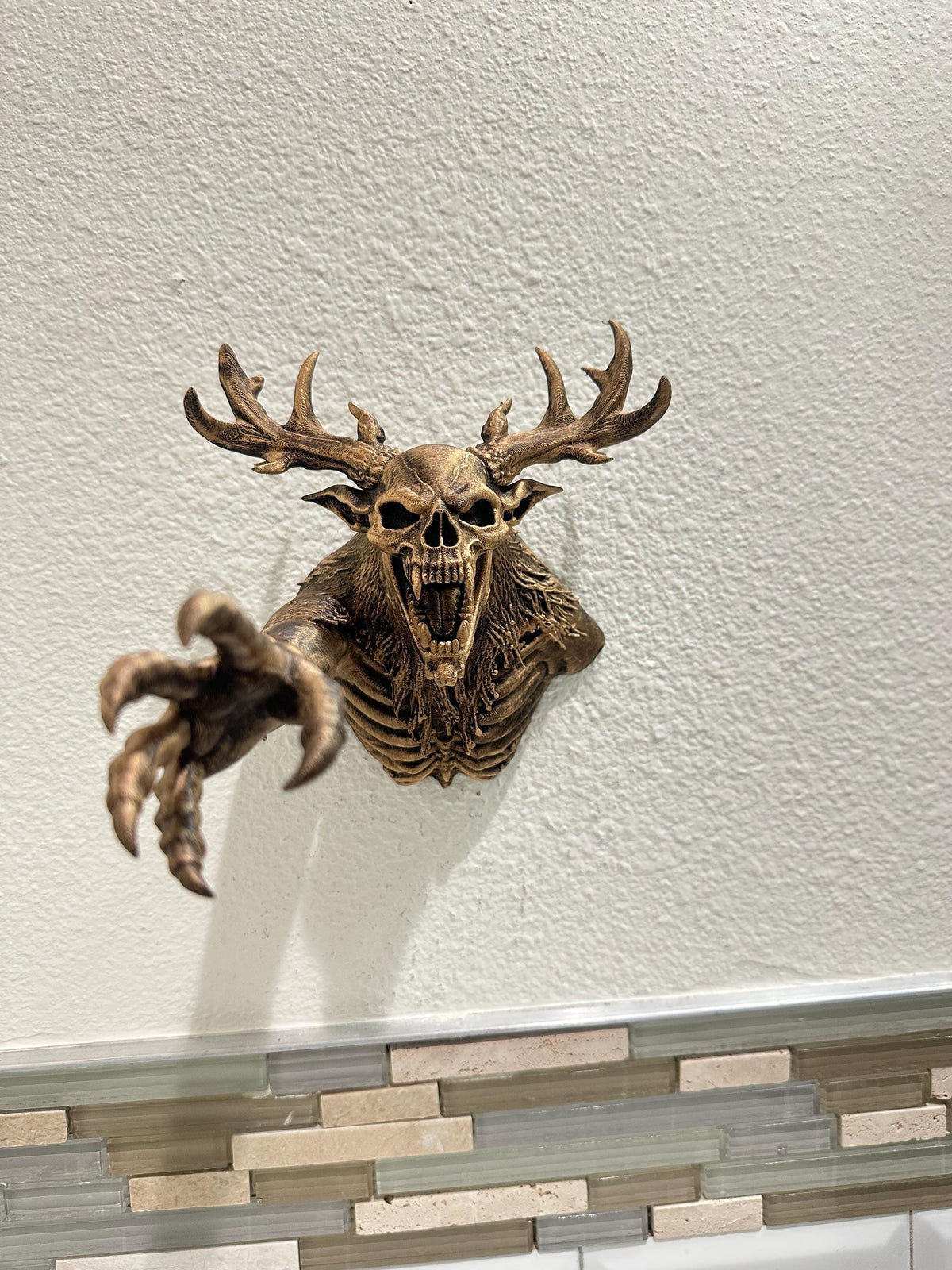 Wendigo Skull Wall Hook