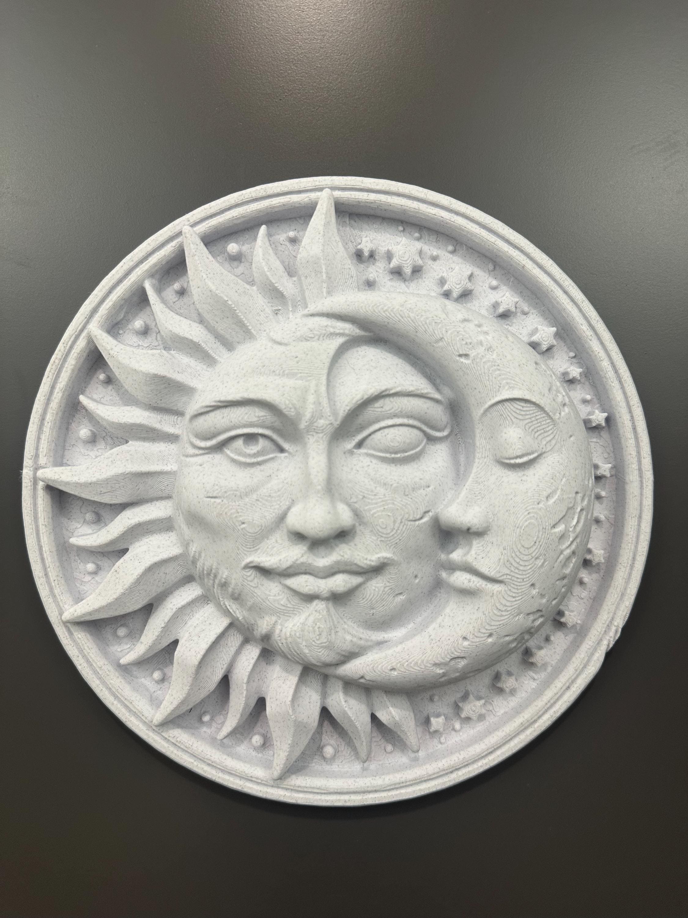 Sun and Moon Wall Plaque - Celestial Decor Yin Yang Wall Art - Boho Home Decor - Astrology Wall Hanging - Patio Garden Art 9x9x2”
