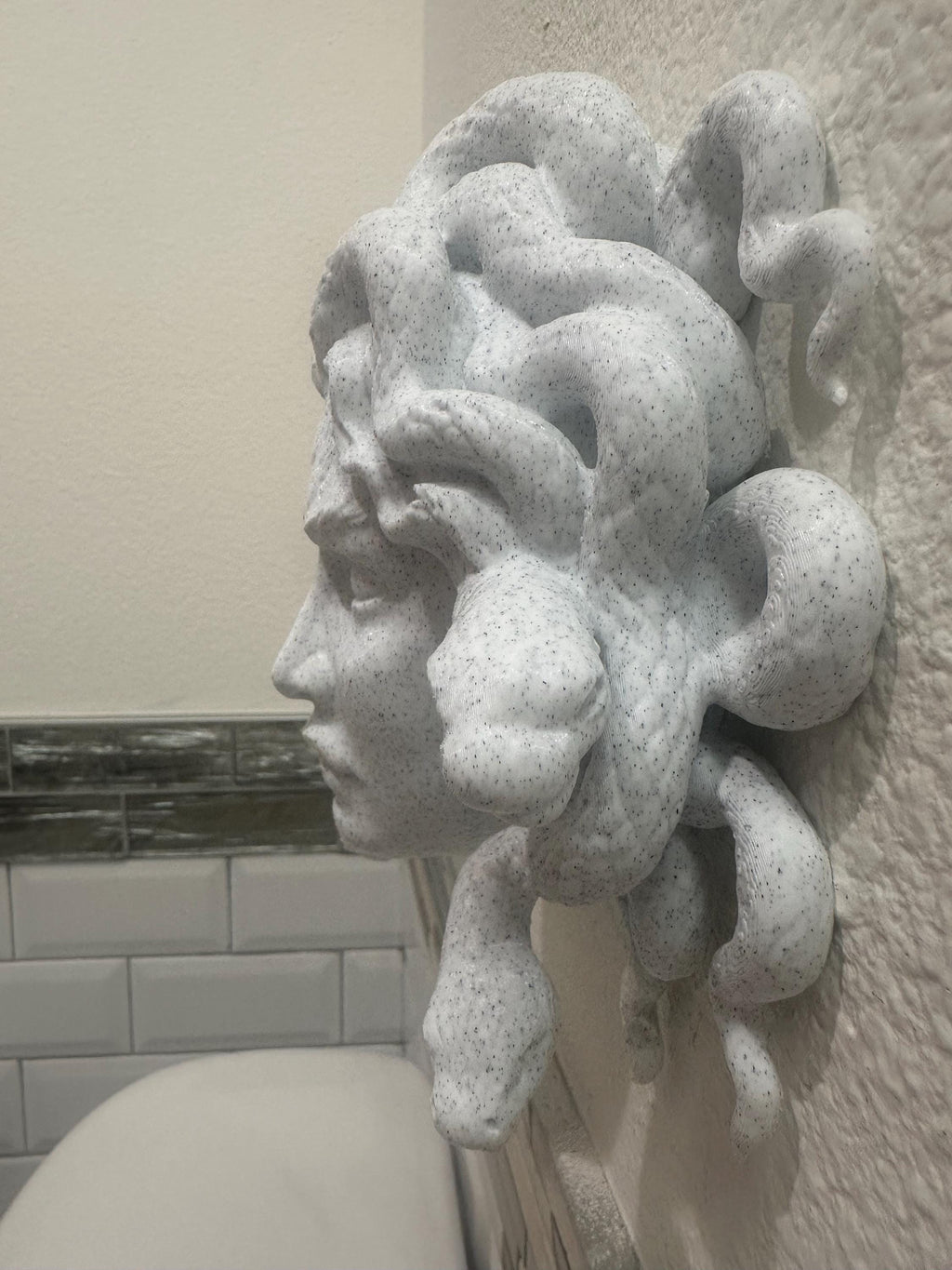 Medusa Head Of Snakes Wall Sculpture - Greek Mythology Stone Look Wall Art - Gorgon Head Decor - Modern Myth Fantasy Wall Mount 9x8x3