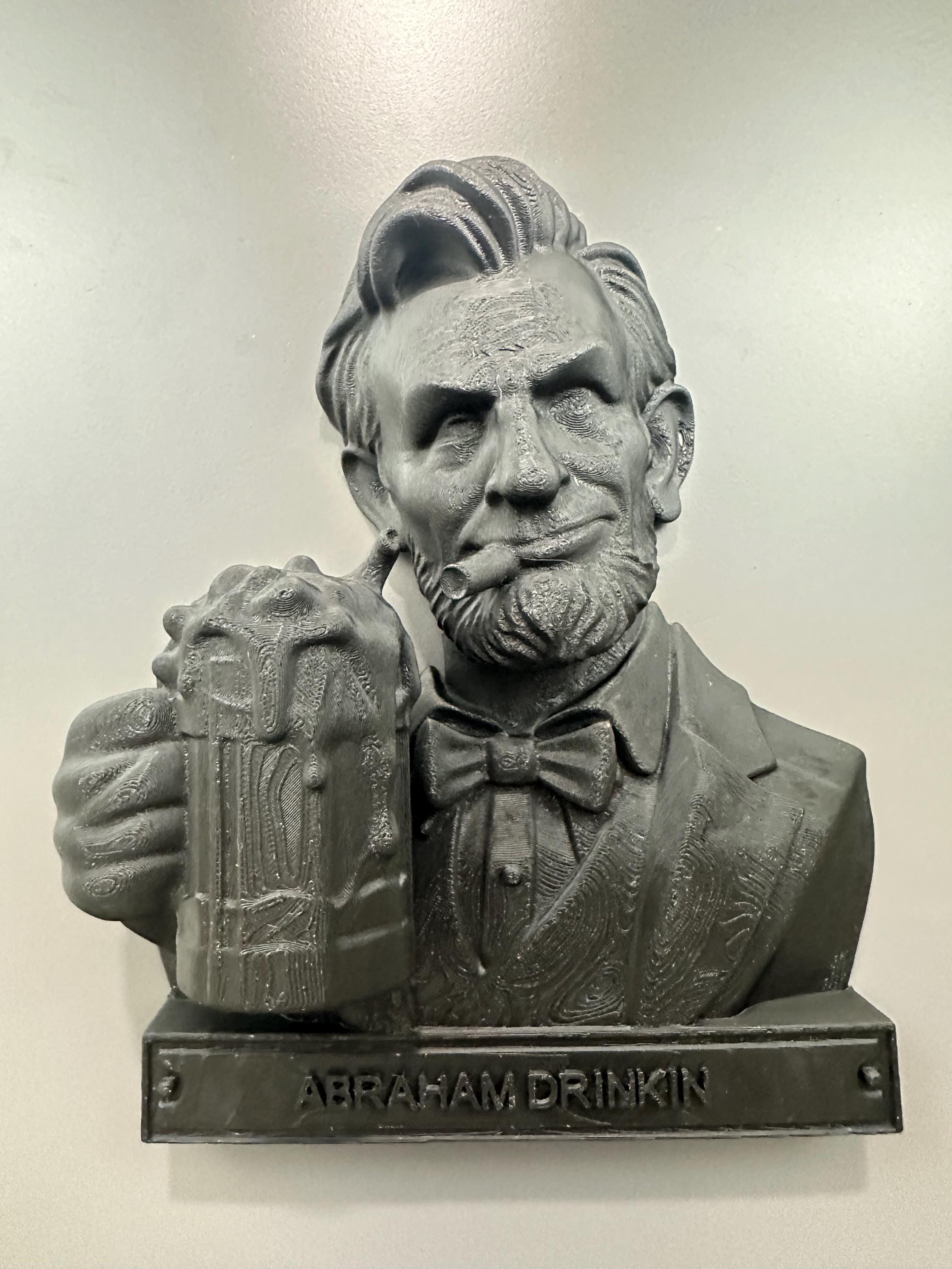 Abraham Drinkin Wall Decor - Funny Abe Lincoln Bar Art - Rustic Beer Wall Plaque - Man Cave Decor - Bar Wall Sculpture 9x7x3”