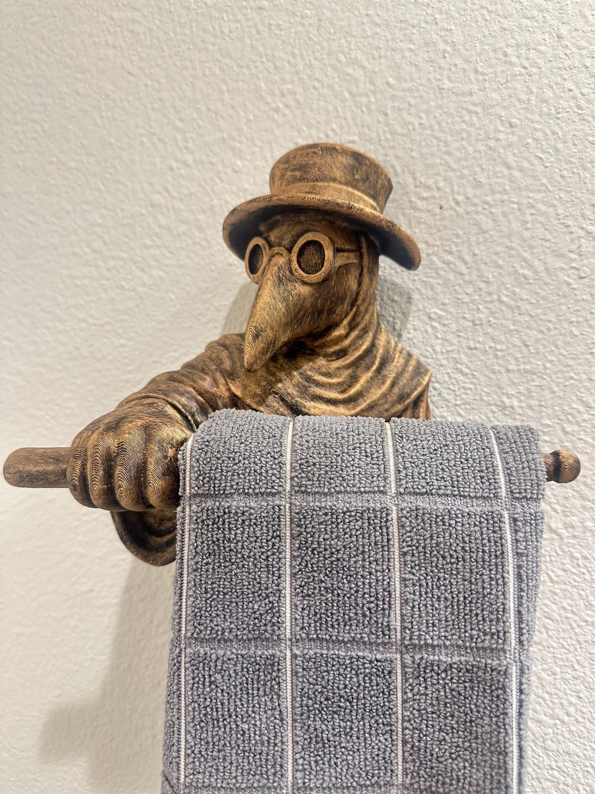 Plague Doctor Towel Holder — 9x9x4