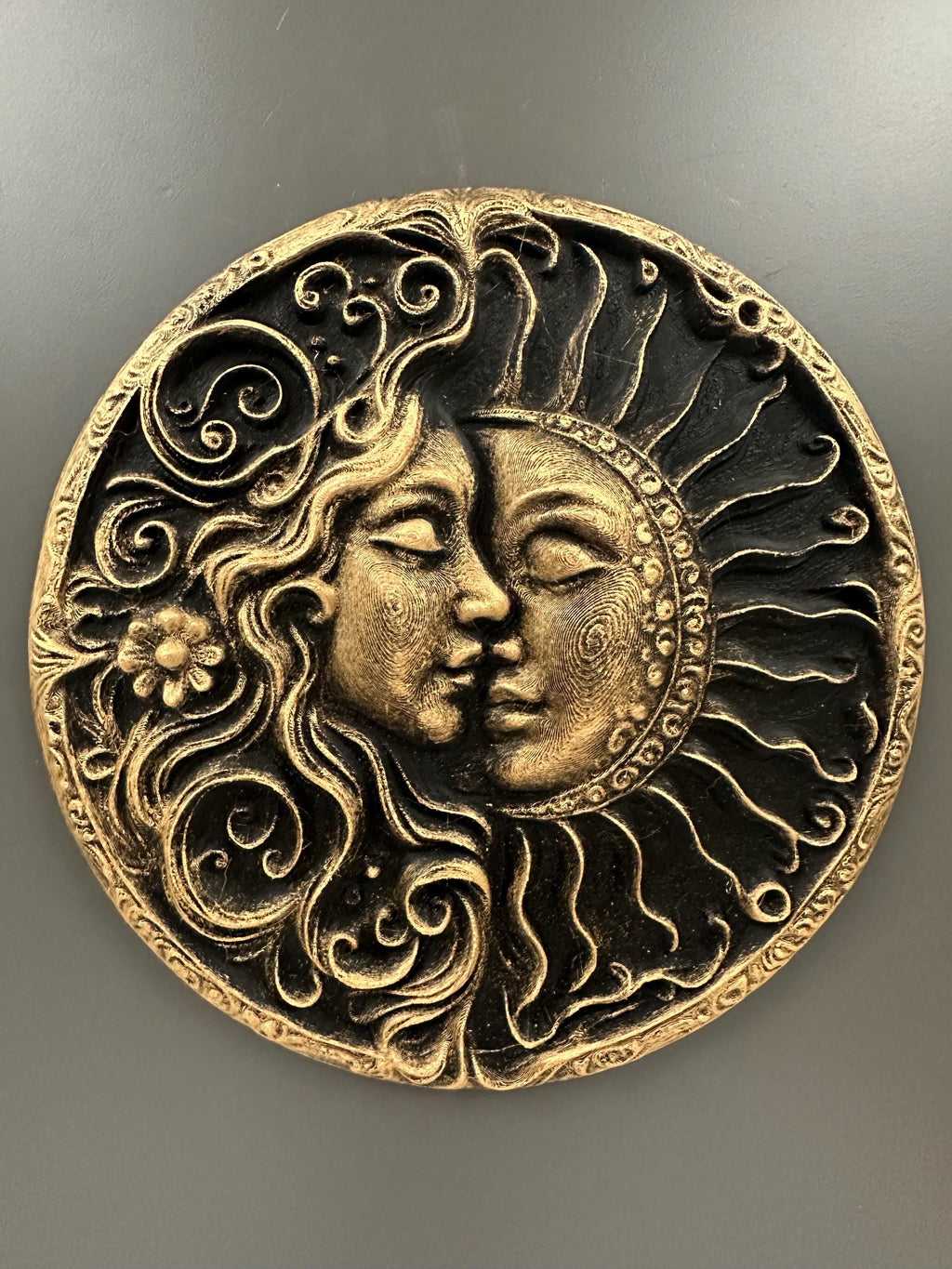 Sun and Moon 8” x 8” Zodiac Astrology Wall Plaque Art Sign 3d Relief Sculpture Home Decor Spiritual Celestial Boho Round