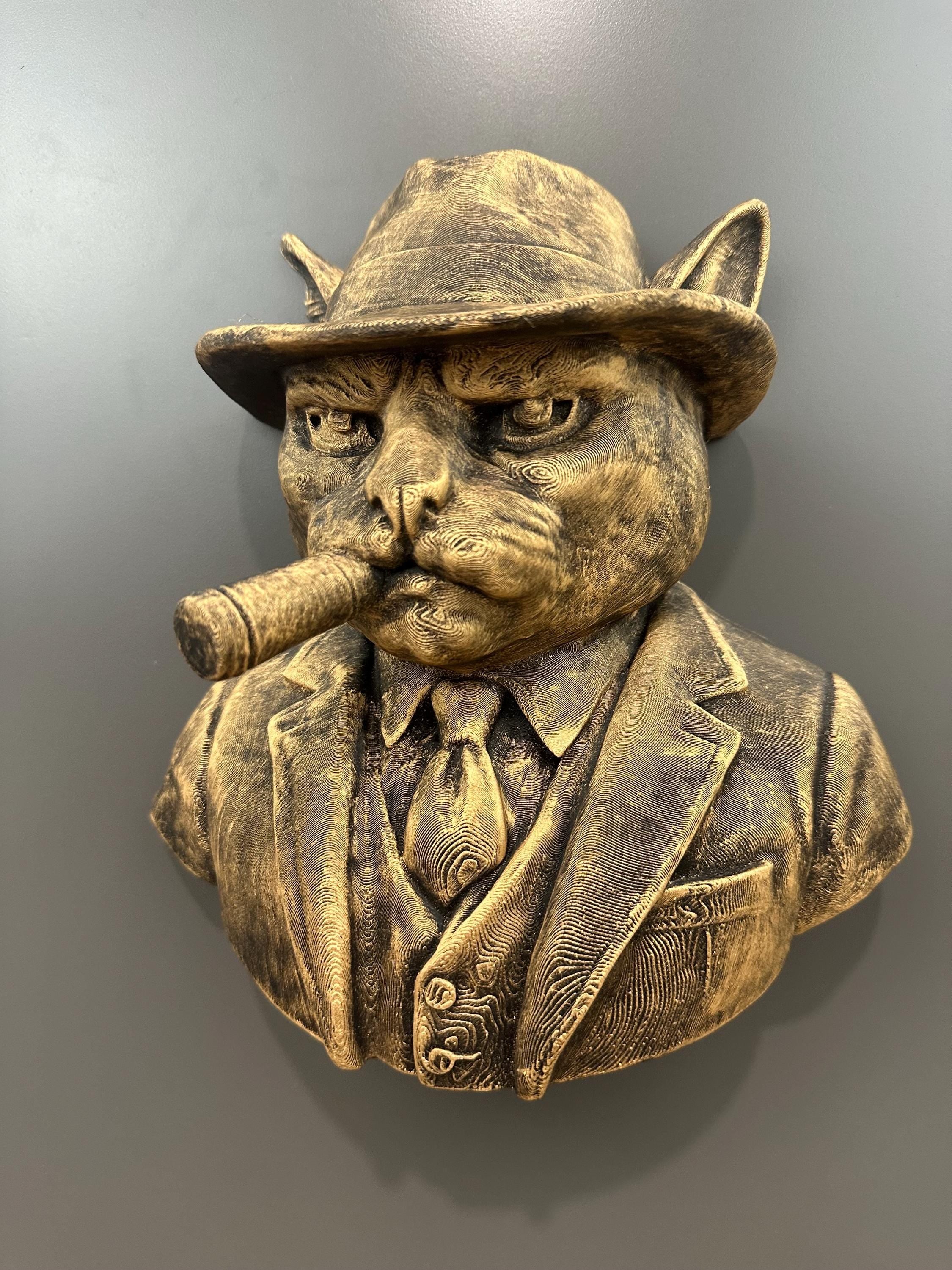 Gangster Cat Wall Bust - Cigar Smoking Cat Decor - Mafia Style Wall Art - Mob Boss Animal Sculpture - Man Cave Bar Decor Gift 9x9x4