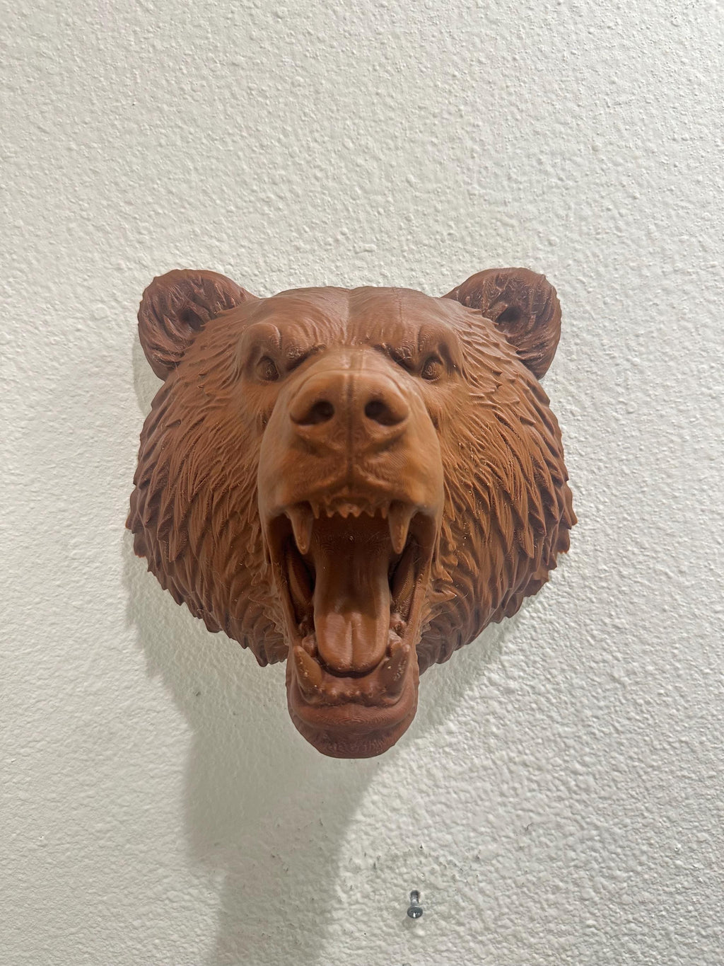 Grizzly Bear Head Wall Mount - Rustic Lodge Cabin Decor - Wildlife Wall Sculpture - Man Cave Wall Art - Brown Lake House Home Decor