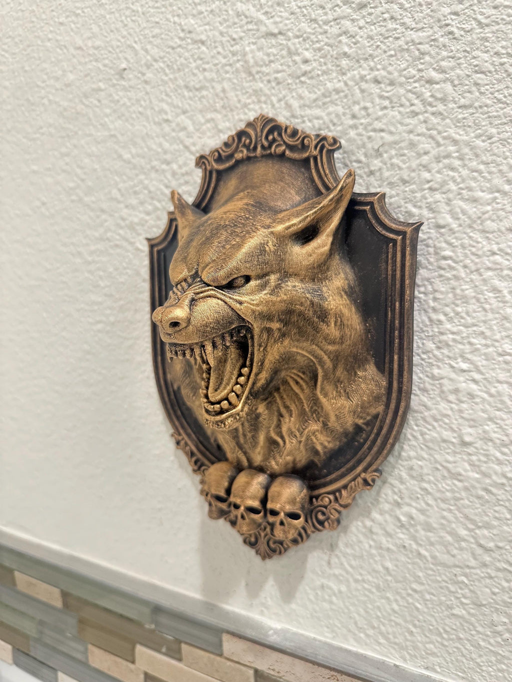 Werewolf Wall Mount - Gothic Wolf Head Wall Decor - Horror Home Art - Dark Fantasy Wall Plaque - Hand Painted
