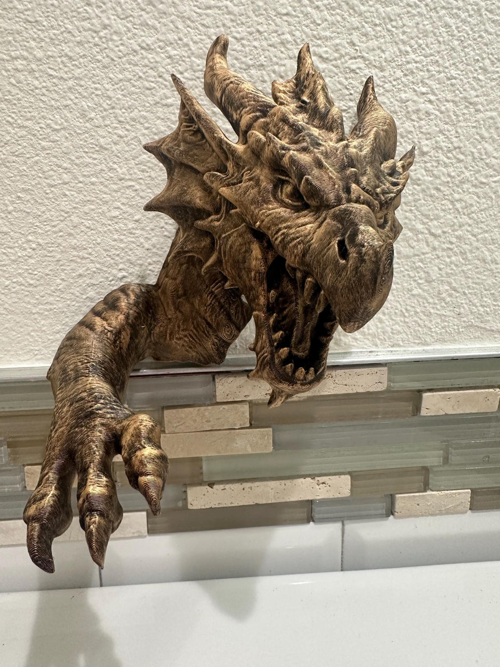 3D Dragon Fantasy 8x5x5 3d Hanging Wall Mounted Sculpture Home Decor - Head and Claw - Gothic Medieval Head and Claw - Hand Painted